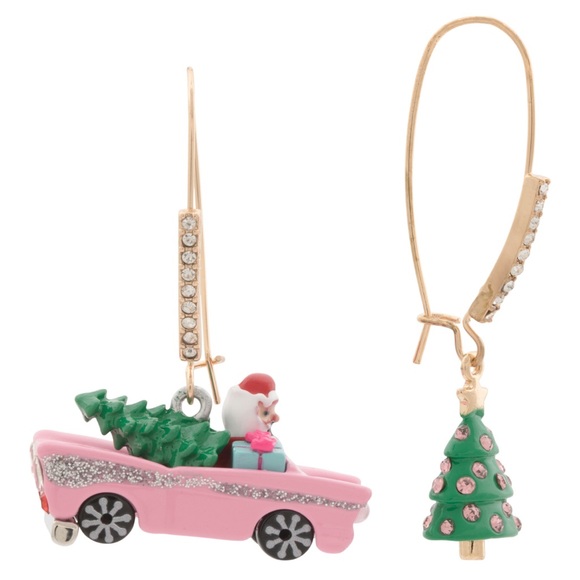 Betsey Johnson Santa in pink caddy - Picture 2 of 7